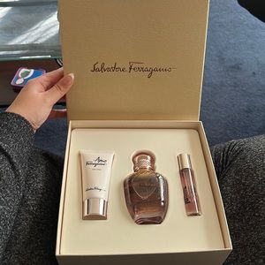 Salvatore Ferragamo 3-Piece Per Lei Eau De Parfum Set